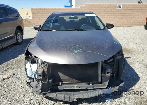 2015 Toyota Camry Le из США, поврежденный, VIN 4T1BF1FK3FU888200